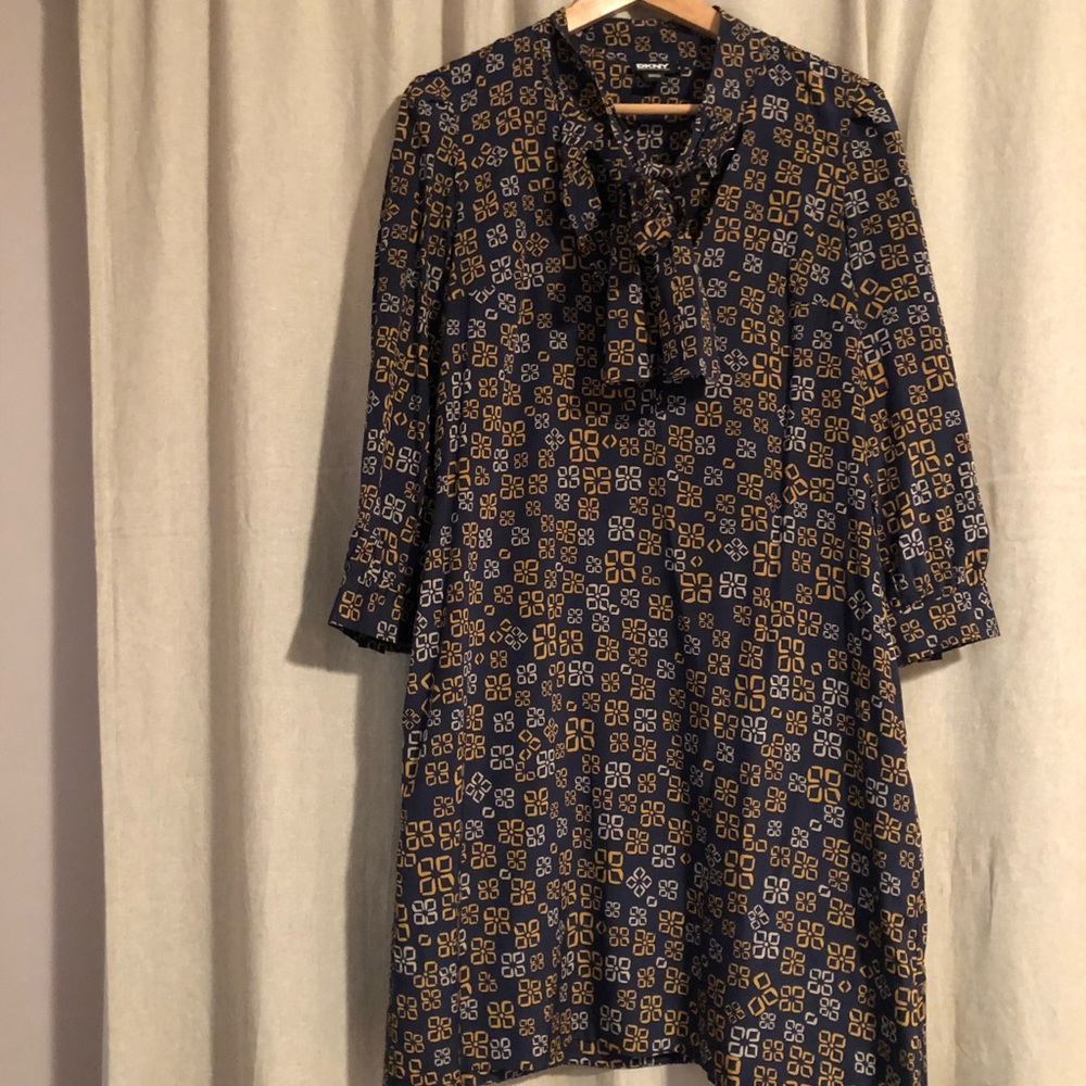 DKNY Donna Karen New York silk dress/pockets